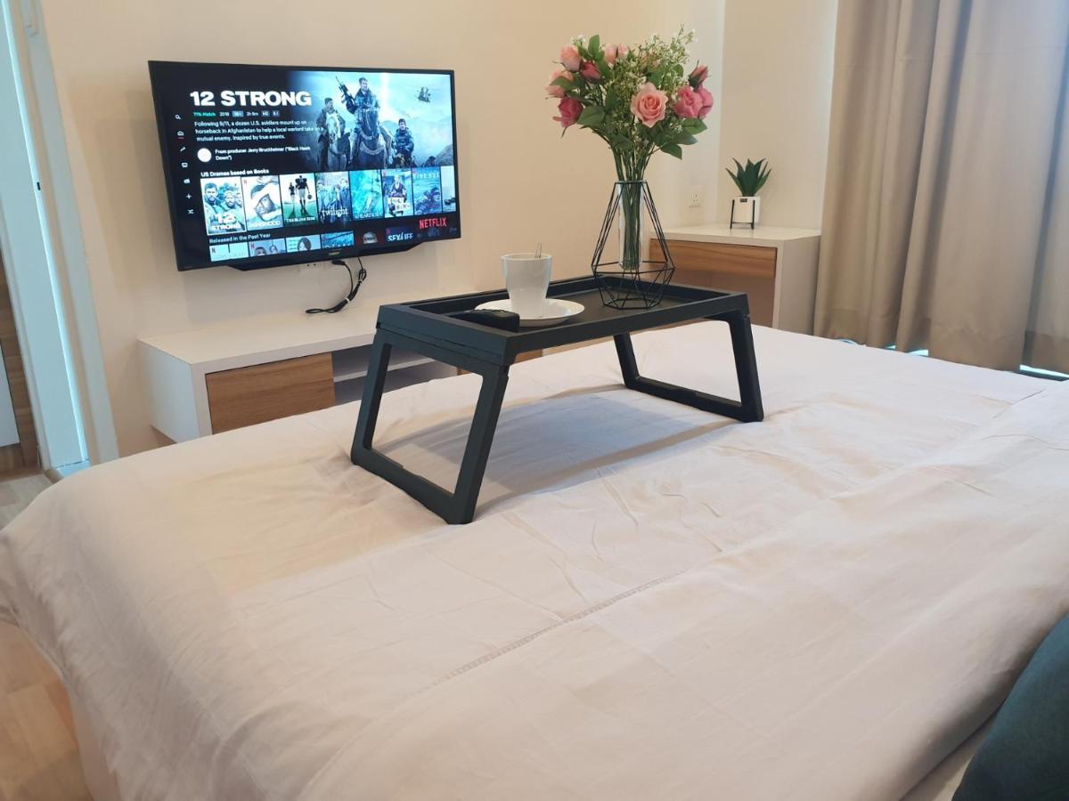 Best Moments Suite Kuantan Extérieur photo